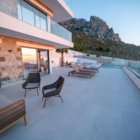 Secret Oasis Villa *